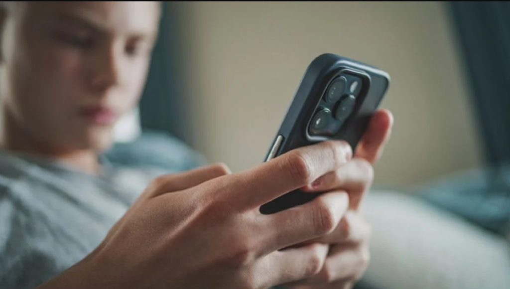 Extienden fechas para el registro de líneas celulares; habrá usuarios que podrán concluir el trámite hasta finales de año
