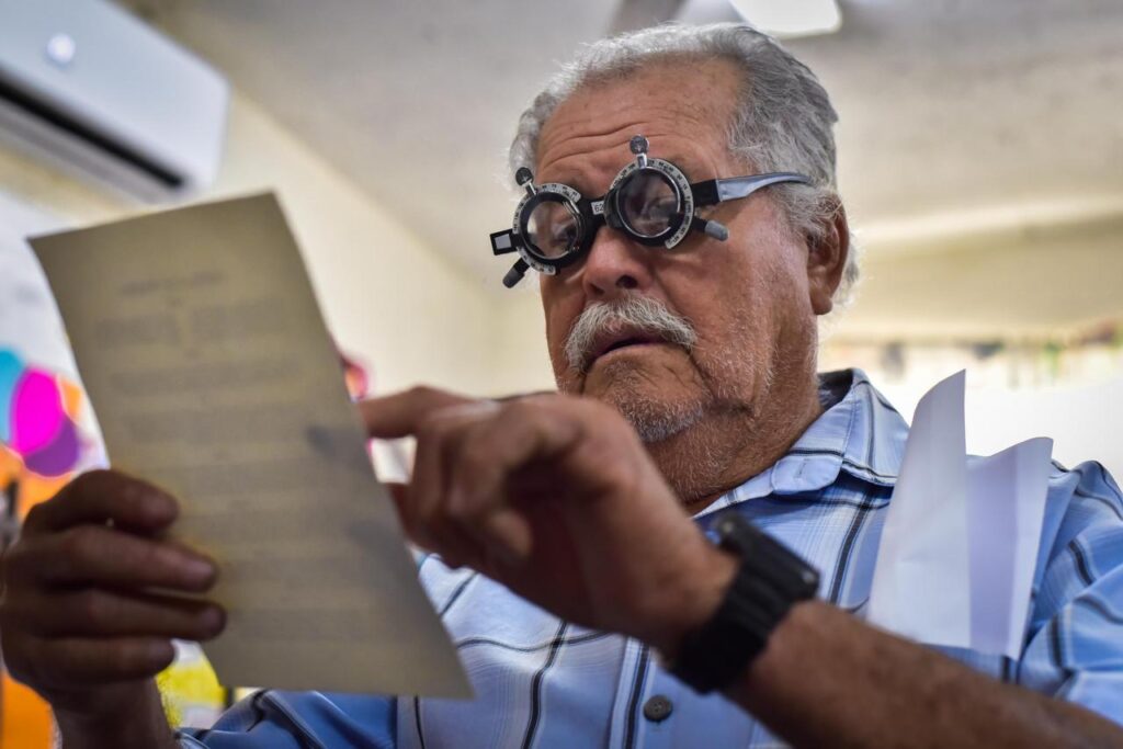 Invita Salud Ahome a evaluación oftalmológica para tener lentes gratuitos.