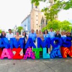 Inaugura Estrella Palacios nuevo parador fotográfico en la Plazuela República