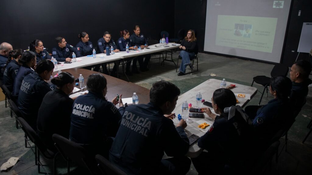 Fortalecen atención a víctimas con capacitación en diversidad sexogenérica