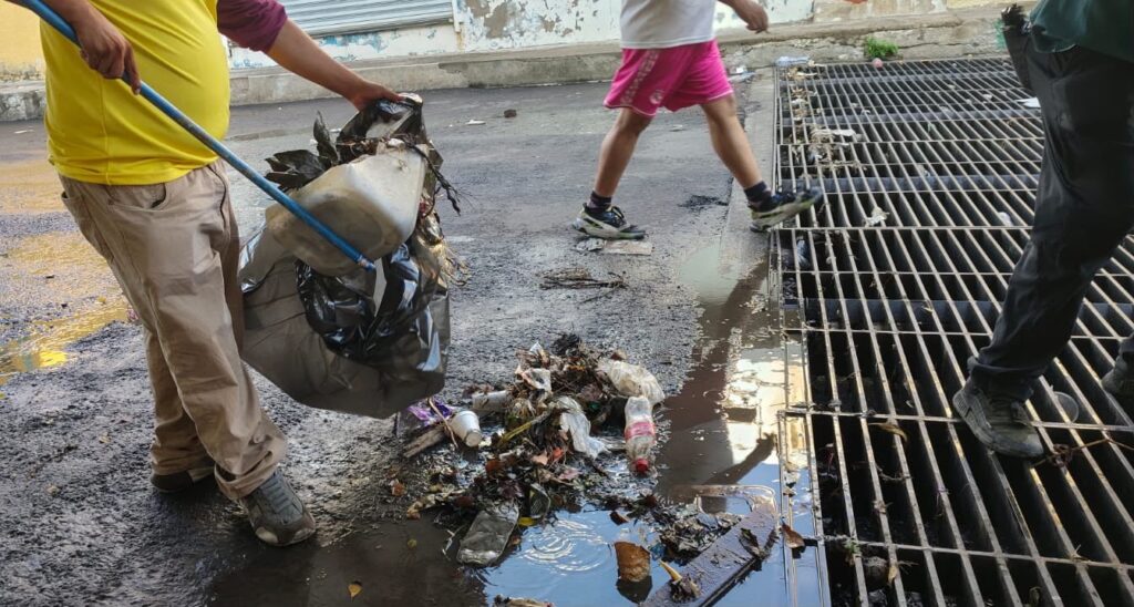 ”Hoy vemos que el compromiso se cumplió”; vecinos de Valle del Sol al recibir siete calles pavimentadas