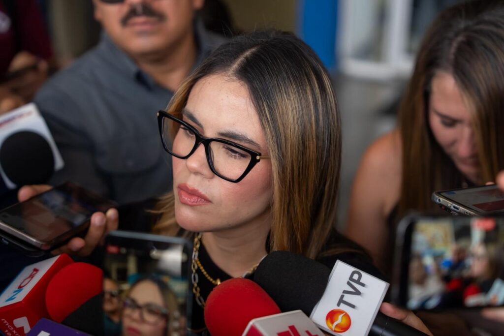 Ana Miriam Ramos anuncia operativo vial para facilitar la movilidad durante obra en el bulevar Pedro Infante