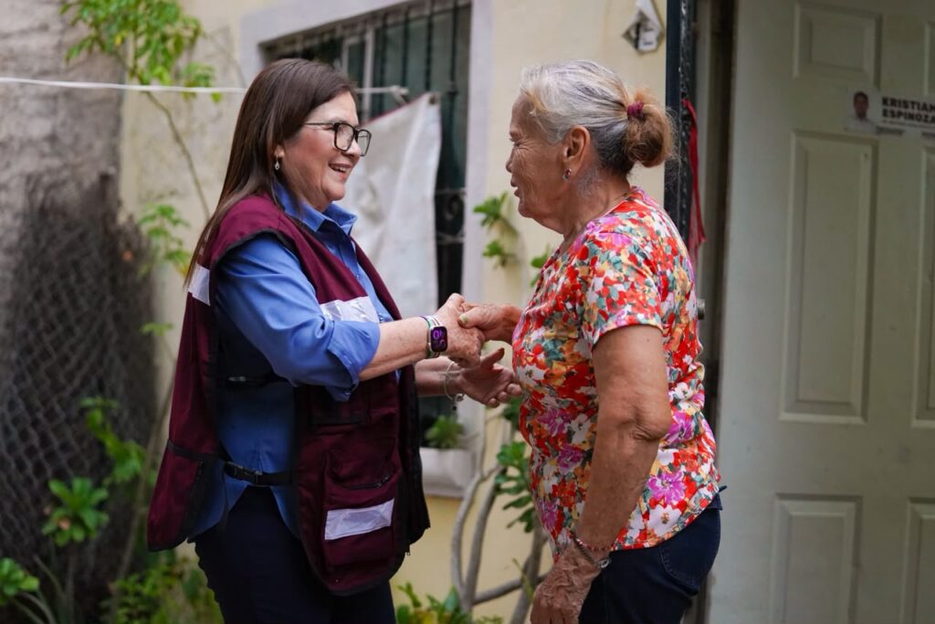 Imelda Castro intensifica recorridos en Culiacán rumbo a la encuesta interna de Morena