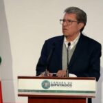 Monreal pide a Estados Unidos presentar pruebas ante la FGR por señalamientos de huachicol fiscal