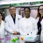 ¡La medicina no tiene fronteras! Estudiantes de Canadá y Brasil viven la experiencia de la investigación en la UAS; estudian el impacto de la bacteria E. coli