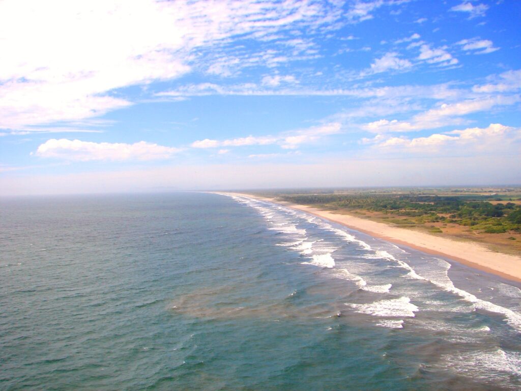 Sinaloa conquista a los turistas este verano con sus playas espectaculares