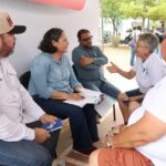 Atiende Gobierno de Mazatlán de manera directa a familias de Pradera Dorada con “Contigo Mazatlán”