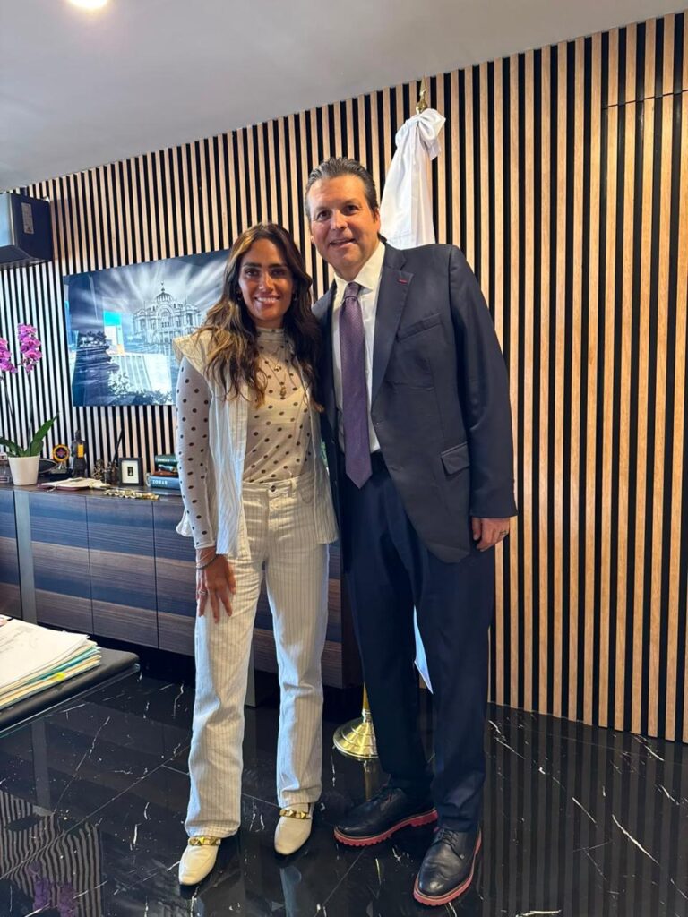 “Vamos a hacer equipo”: Alessandra Rojo de la Vega y Mario Zamora acuerdan sumar esfuerzos por un México más seguro.