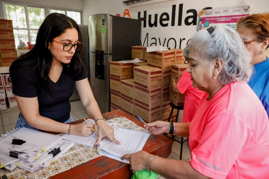 DIF Sinaloa entrega apoyos alimentarios a usuarios de los 5 Centros de Desarrollo Integral “DIF Pilares”
