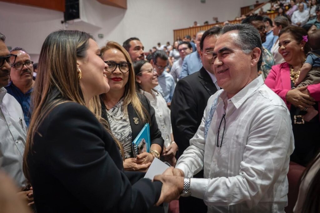Respalda Ana Miriam Ramos Villarreal a la comunidad estudiantil de la Universidad Autónoma de Sinaloa
