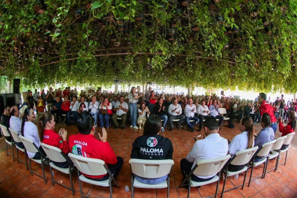 PRI Sinaloa fortalece su cercanía con Navolato en encuentro ciudadano de rendición de cuentas.