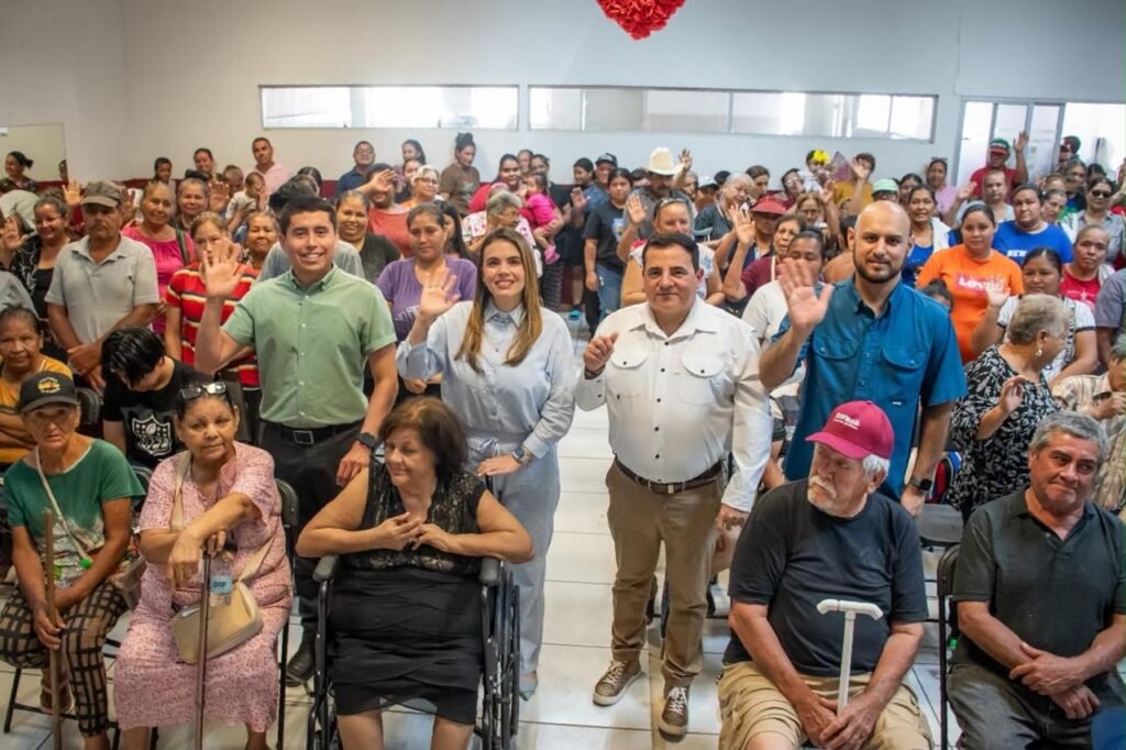 Ana Miriam Ramos encabeza entrega de apoyos y aparatos ortopédicos en Costa Rica