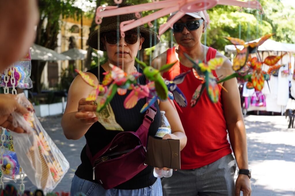 Mazatlán mantiene buena actividad turística y recibe a miles de visitantes