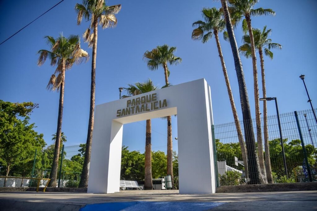 Gobierno de Ahome y OXXO entregan rehabilitación del Parque Santa Alicia