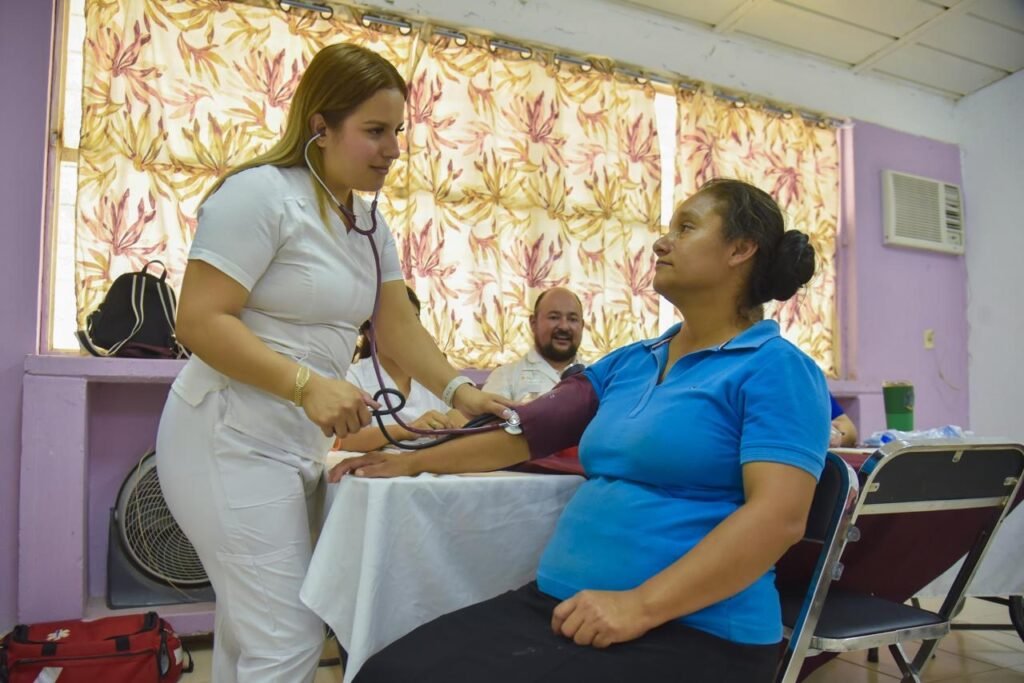 Brigadas y servicios de Salud no se detienen, se refuerzan para el bienestar de la población más vulnerable. 