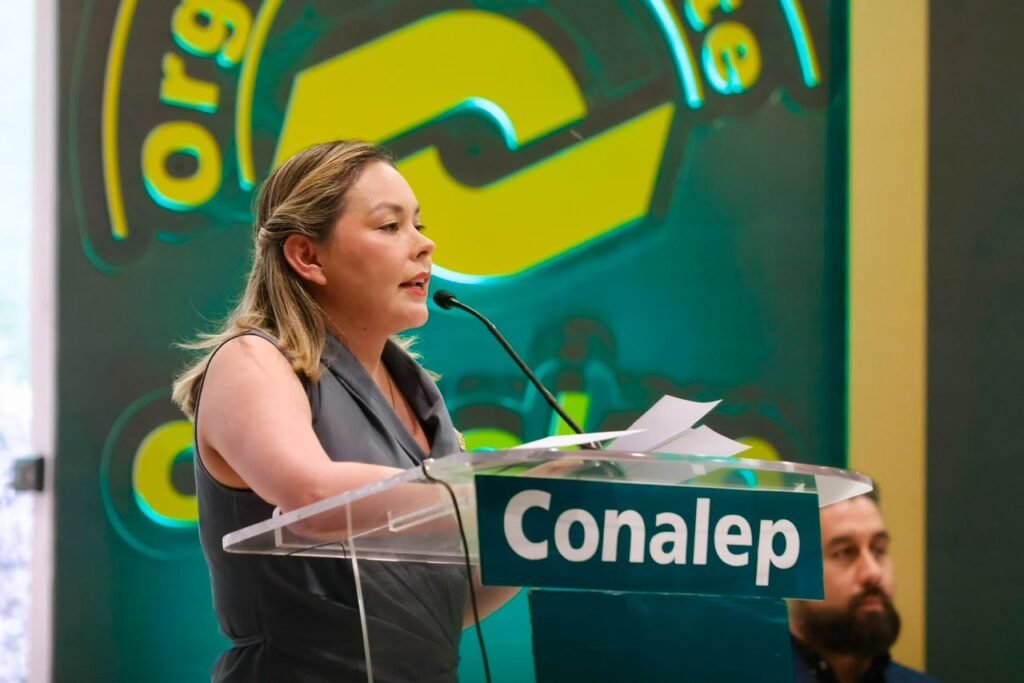 “La educación es derecho fundamental para construir bienestar y un futuro para todas y todos”: Gobernadora Yeraldine Bonilla