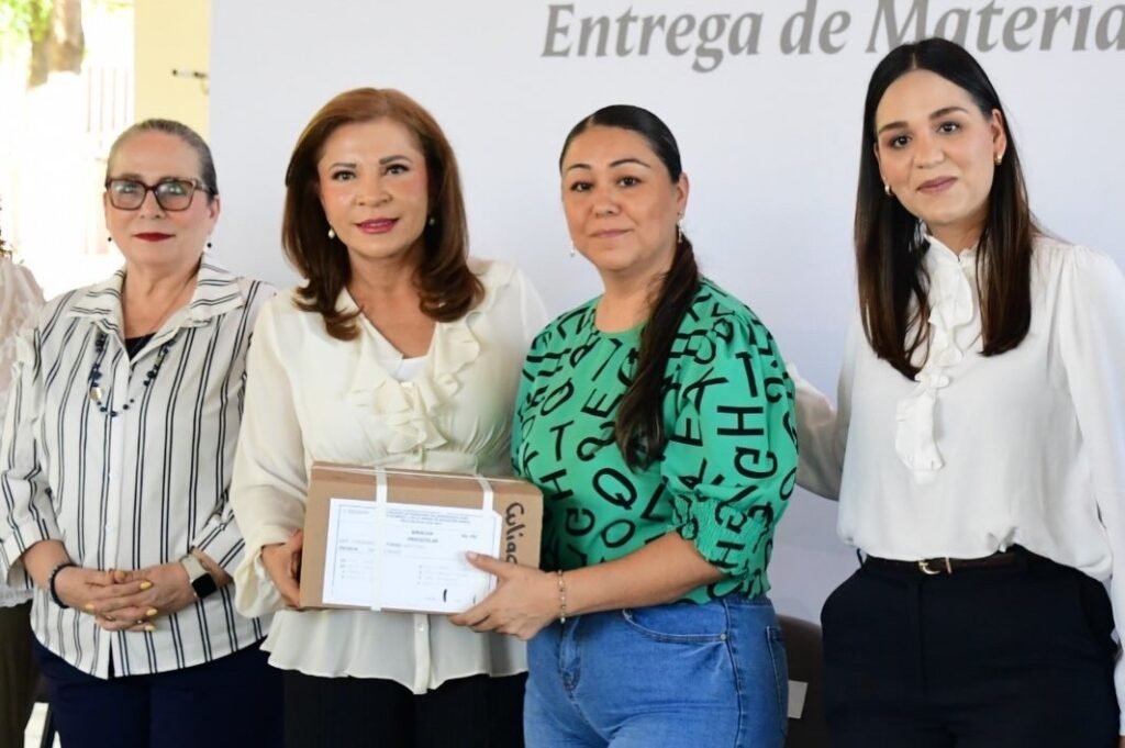 SEPyC entrega materiales para la Primera Aplicación de los Ejercicios Integradores del Aprendizaje