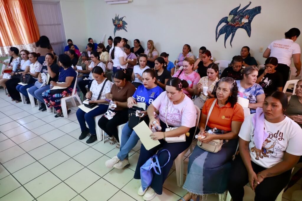 DIF Mazatlán capacita a escuelas en alimentación saludable