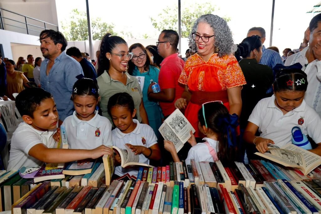 La cultura y el arte regeneran el tejido social, expresa Gobernadora Graciela Domínguez, al inaugurar el Festival Cultural Sinaloa 2026