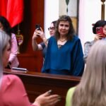 Con la iniciativa del PAS para que haya maestros sombra en las escuelas se busca que ningún niño se quede atrás en la educación.