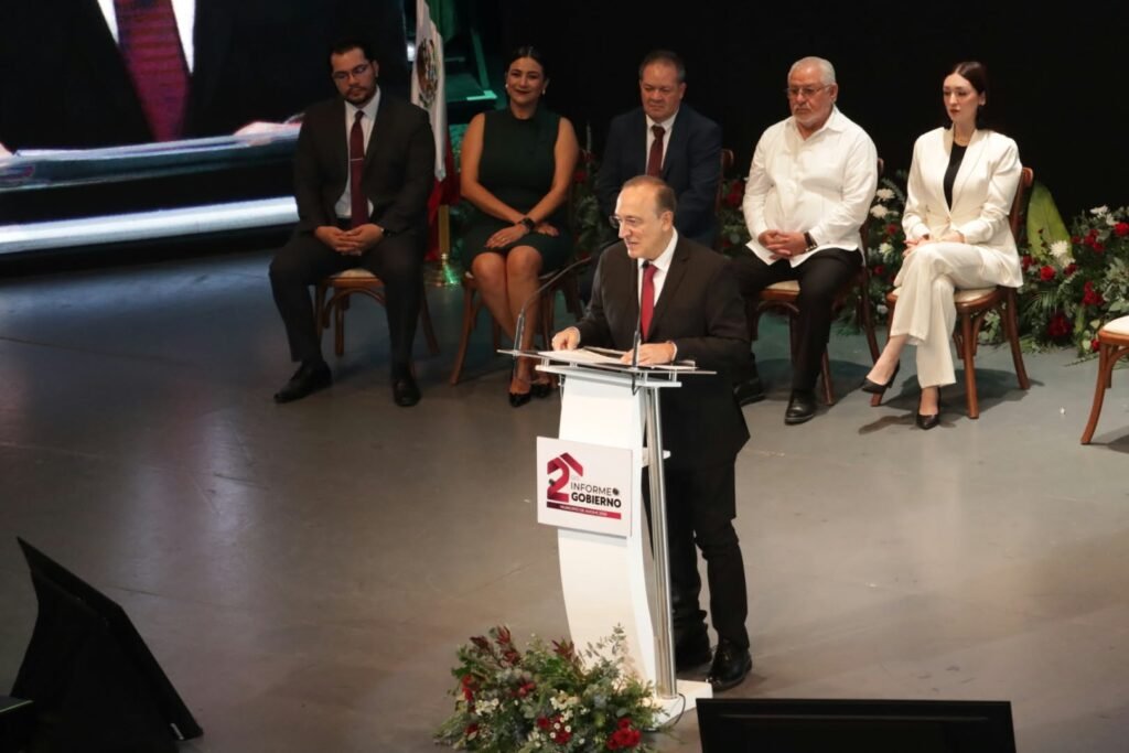 “Trabajamos con el corazón en cada familia; Gracias por permitirme serles útil para su bienestar”: Antonio Menéndez.