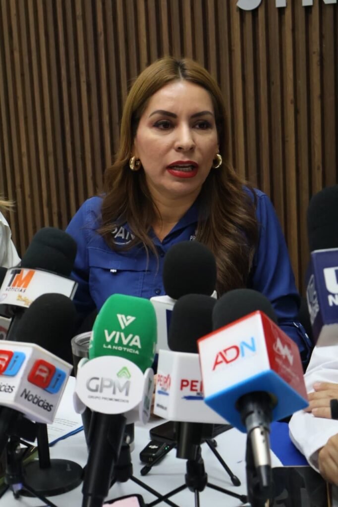 LA SALUD NO PUEDE ESPERAR: PAN SINALOAWendy Barajas exige atender el desabasto y las fallas del sistema de salud