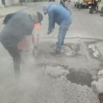 Más de 530 baches atendidos esta semana en Los Mochis; en zona rural se rehabilitan calles y construyen banquetas.